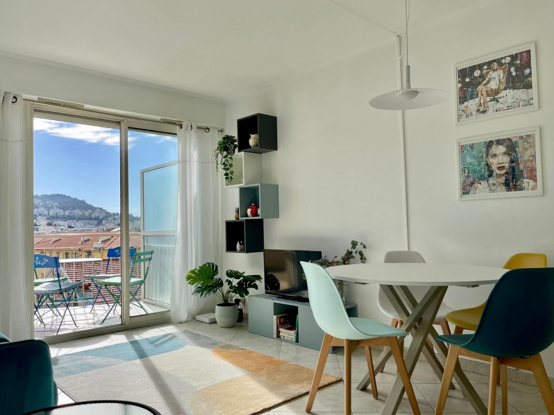 Appartamento Risso - Charming One Bedroom With A Balcony *